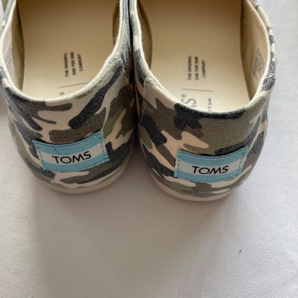 NEW Women's / Teen's Toms Camp Slip On Shoe size 7 - Picture 7 of 8
